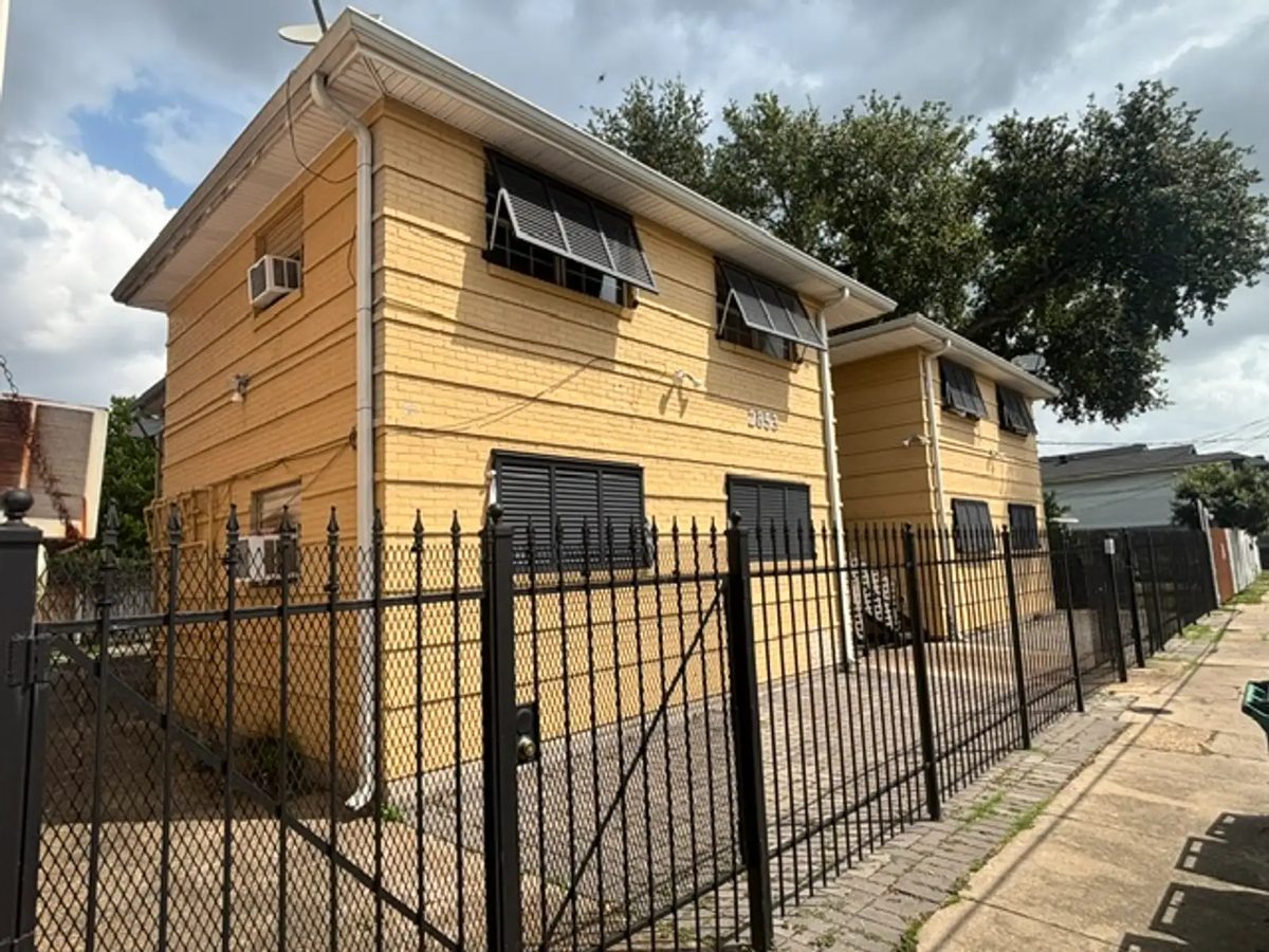 2853 Dryades St, New Orleans, LA